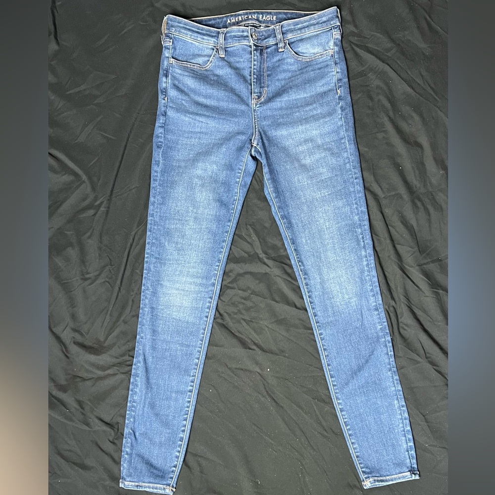 American Eagle Outfitters Light Blue Skinny Jeans